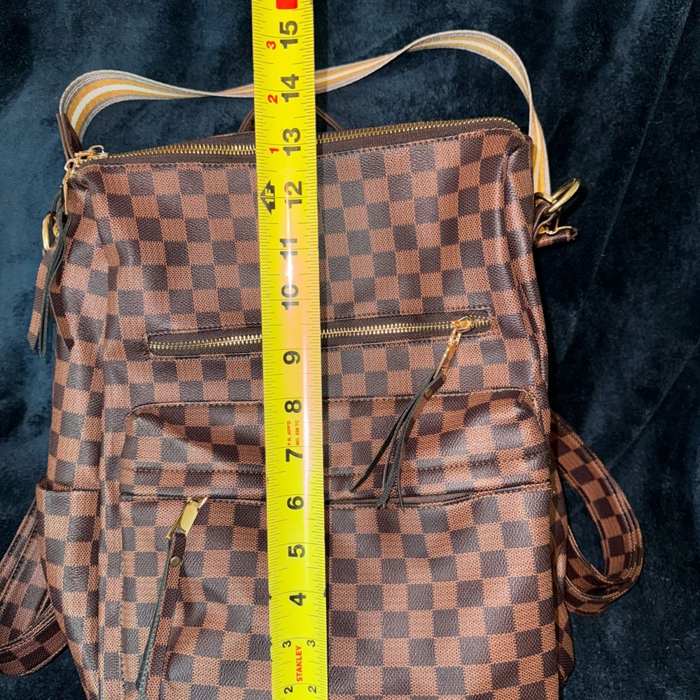 Checkered backpack - Picture 9 of 9